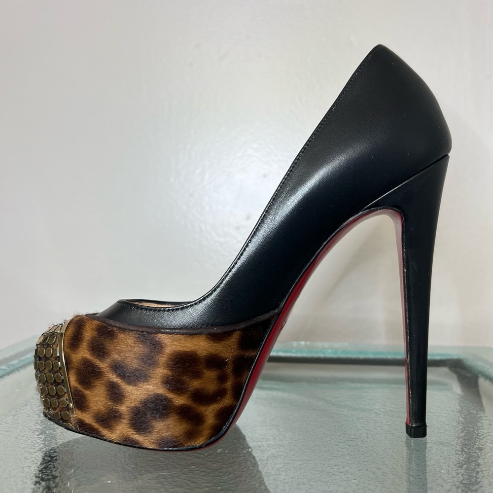 Christian Louboutin Maggie Pony Leopard Heels - Picture 5 of 16